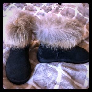 Genuine shearling and fur boots